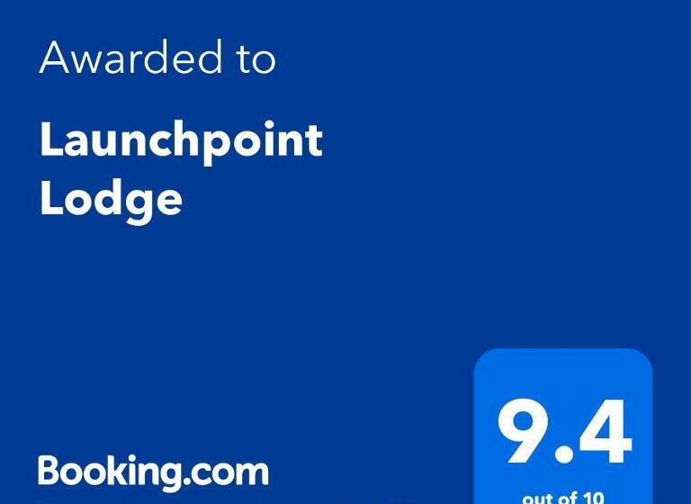 هتل Launchpoint Lodge