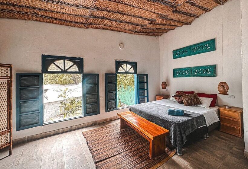 هتل Renasci Palomino