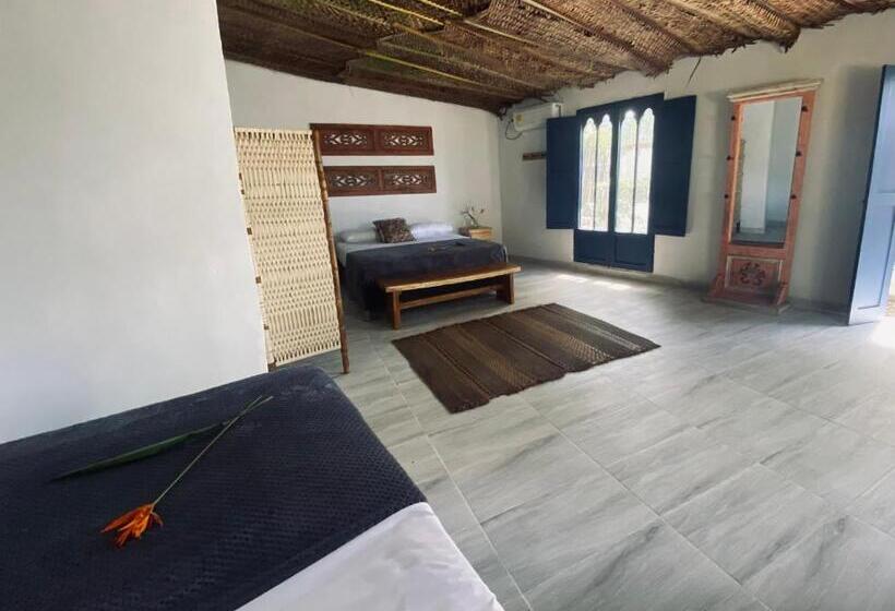 هتل Renasci Palomino