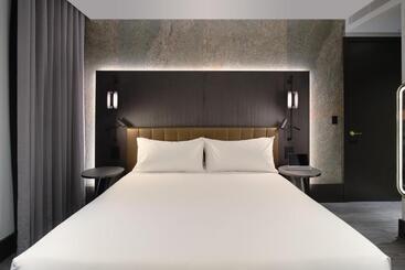 The Motley Hotel Richmond, Tapestry Collection By Hilton