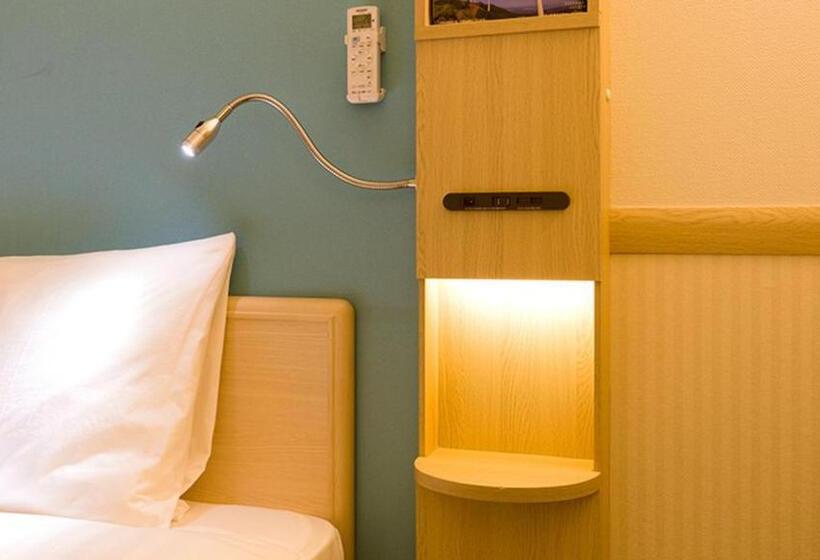 هتل Toyoko Inn Naganoeki Higashiguchi