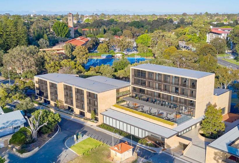 Wonil Hotel Perth   Handwritten Collection