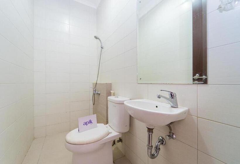 فندق صغير Apik Kamila Bsd