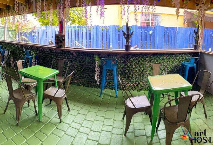 هاستل Summer Gardens Wynwood Concept