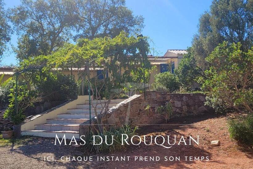 تختخواب و صبحانه Le Mas Du Rouquan