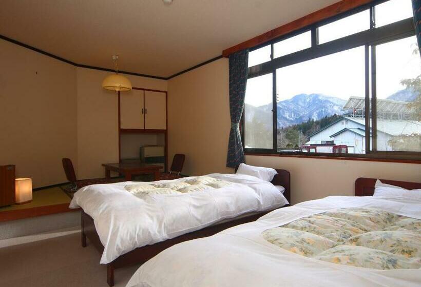 فندق Guest Room Furusatomura Kogeikan