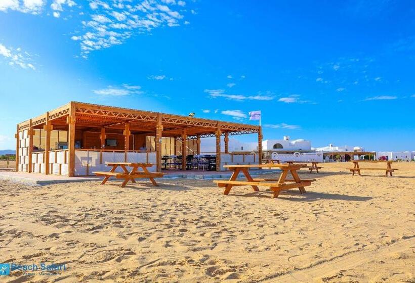 هتل Beach Safari Nubian Resort