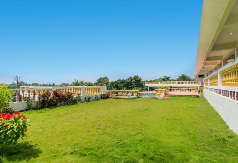 فندق Capital O The Great Ocean View