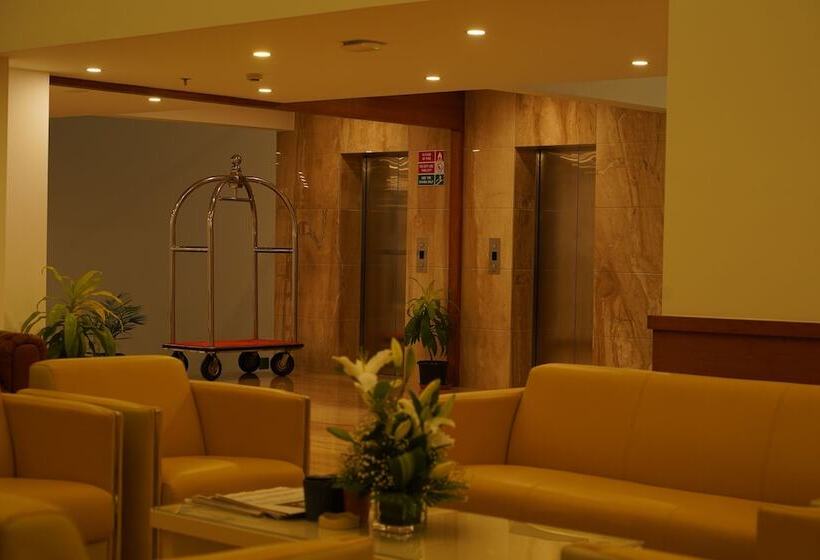 酒店 Tea Tree Suites Manipal