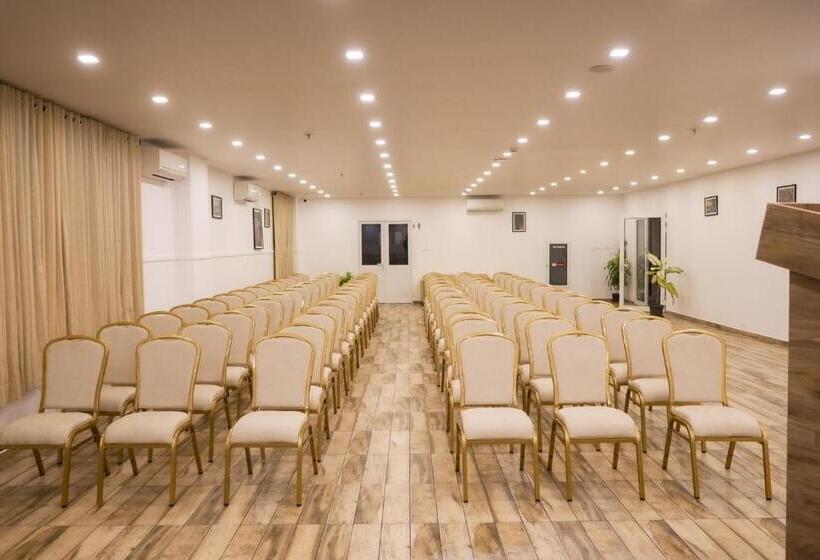 酒店 Tea Tree Suites Manipal