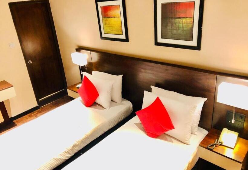 酒店 Tropic Inn   Mount Lavinia
