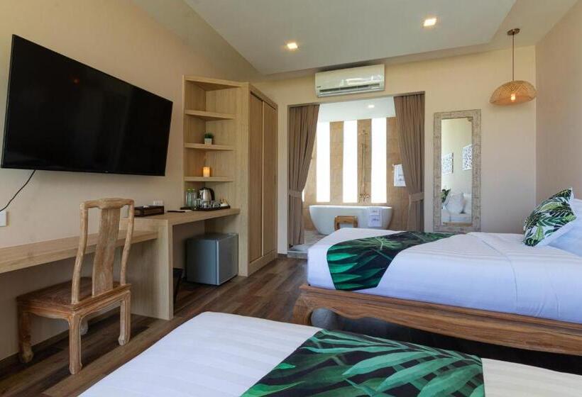 هتل Vannee Golden Sands Beachfront Resort