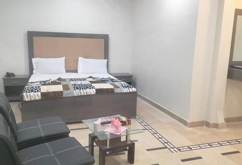 پانسیون Subhan Palace Gulshan Near Millennium Mall