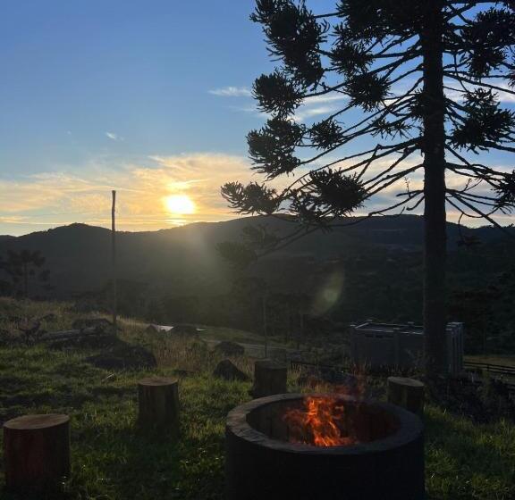 پانسیون Monte Sião Châteu