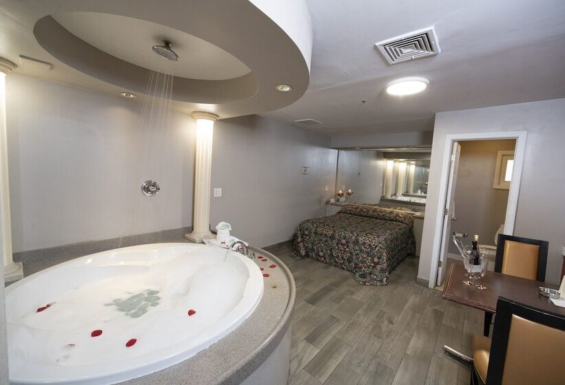 Post Road Inn Motel