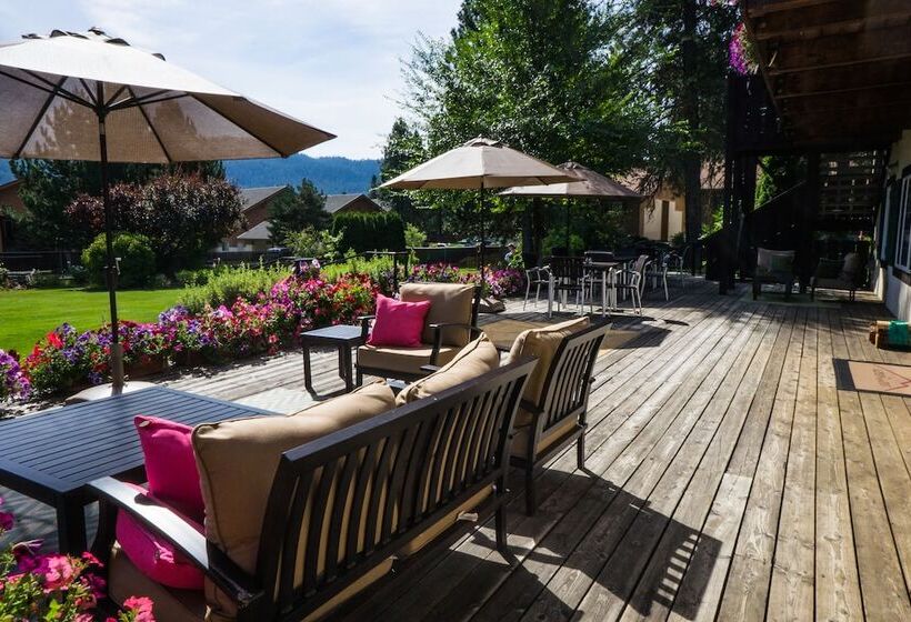 تختخواب و صبحانه Blue Elk Inn