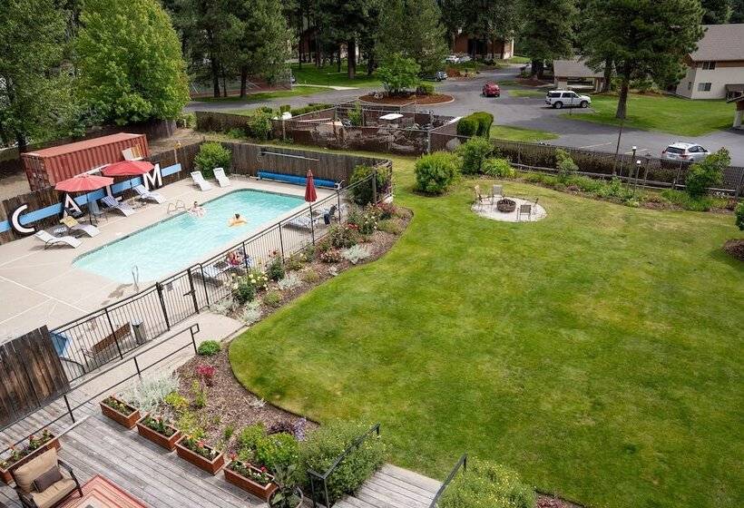 تختخواب و صبحانه Blue Elk Inn