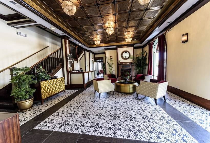 مبيت وإفطار Defuniak