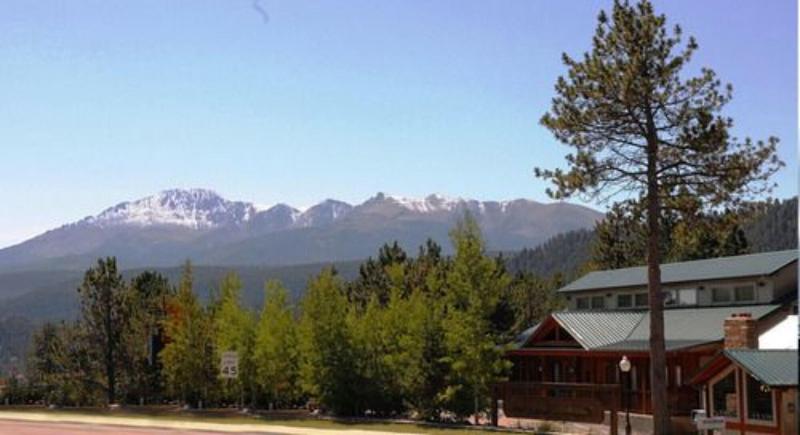Bed and Breakfast Eagle Fire Lodge & Cabins
