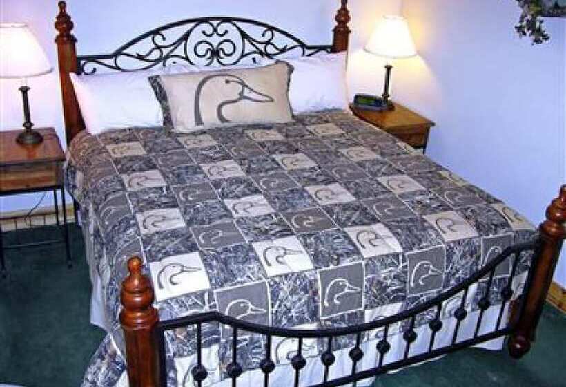 Bed and Breakfast Eagle Fire Lodge & Cabins