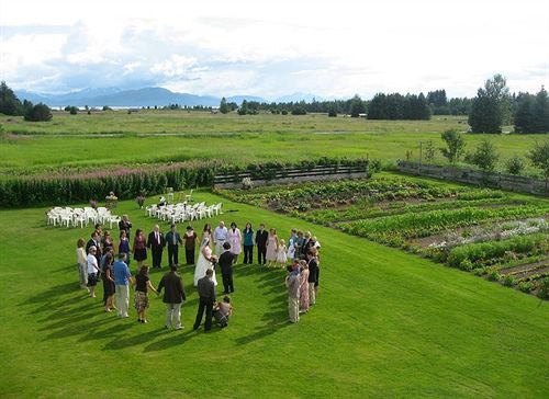 مبيت وإفطار Gustavus Inn