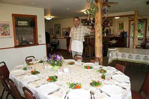 مبيت وإفطار Gustavus Inn