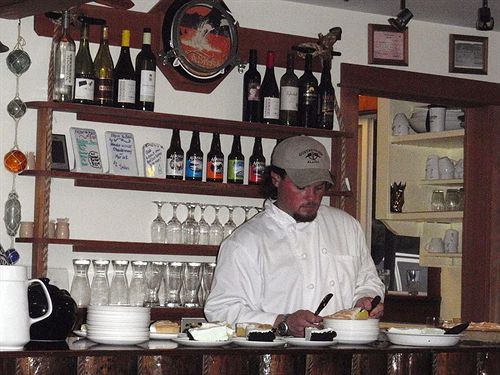 مبيت وإفطار Gustavus Inn