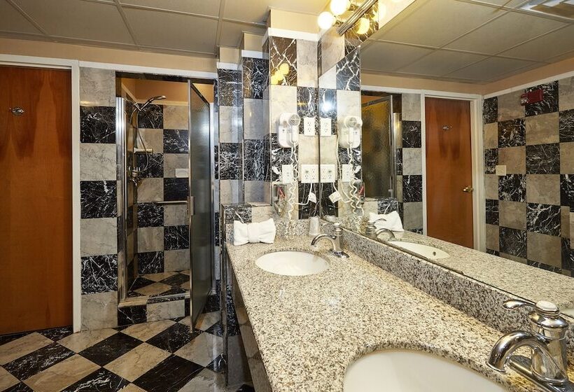 تختخواب و صبحانه Ocean Inn & Suites