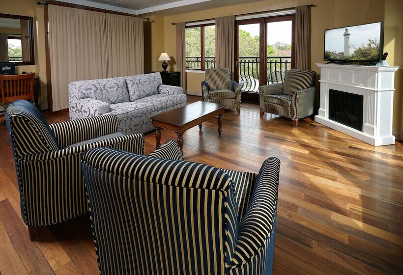 تختخواب و صبحانه Ocean Inn & Suites