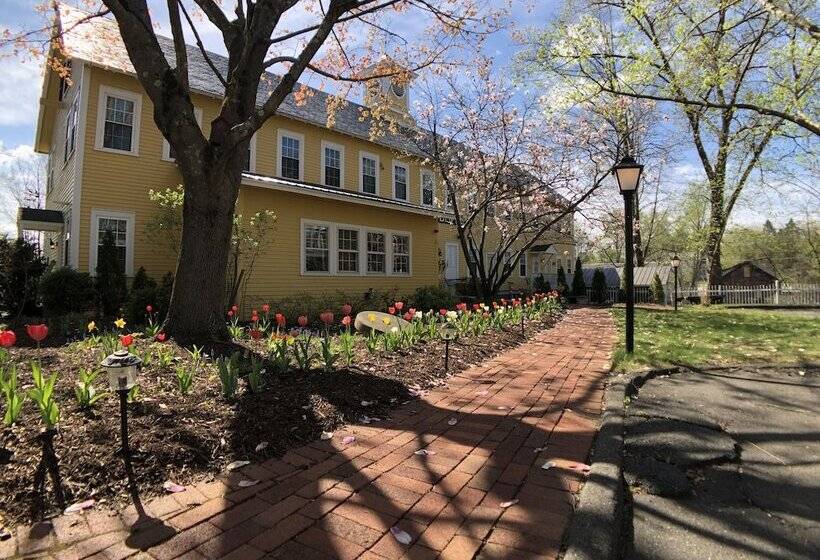민박 Old Mill Inn