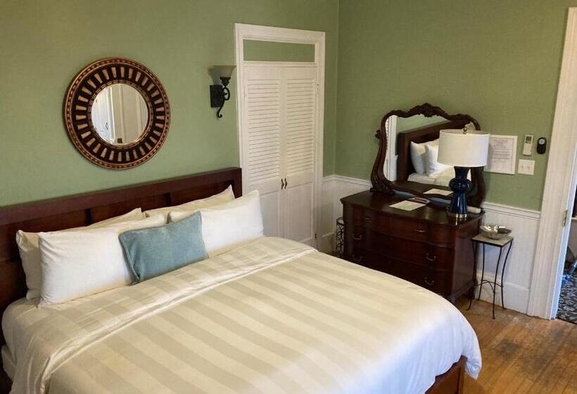 تختخواب و صبحانه Prince Albert Provincetown