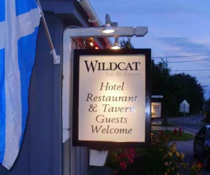 تختخواب و صبحانه Wildcat Inn And Tavern