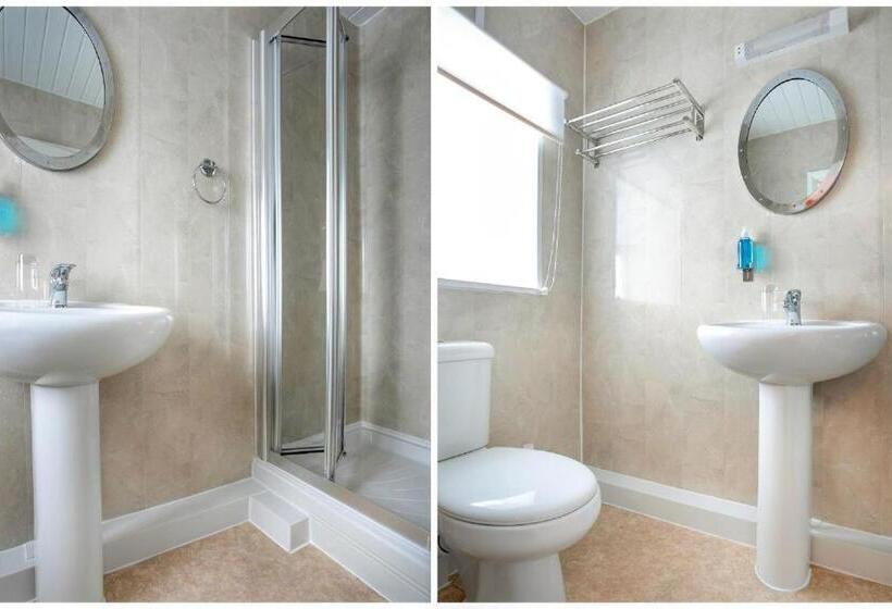 مبيت وإفطار Yardley Manor