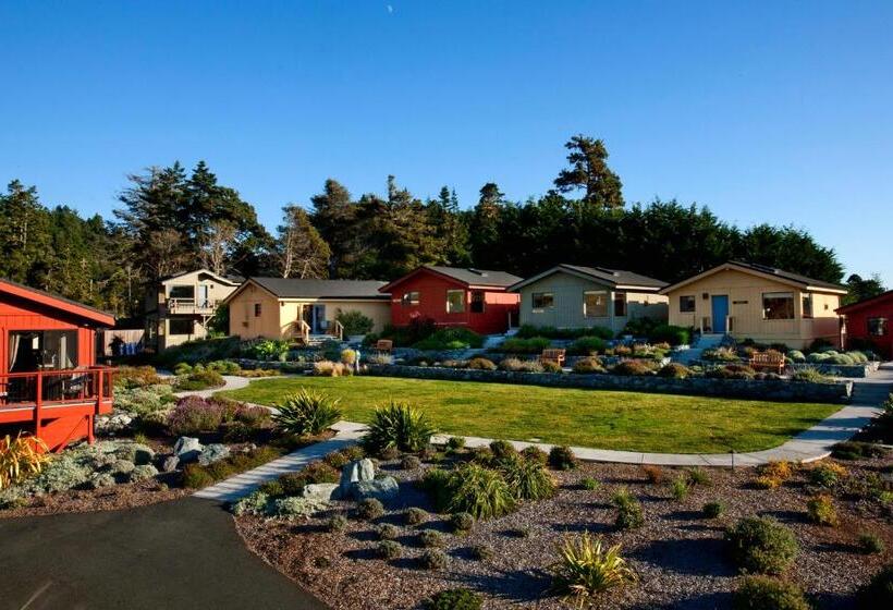 Bed and Breakfast Cottages At Little River Cove