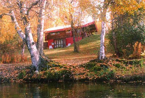 Bed and Breakfast Daniels Lake Lodge Cabins