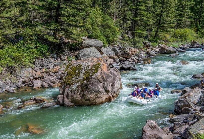 فندق Big Sky Resort Village Center