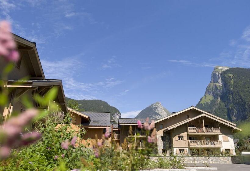 هتل Cgh Résidences & Spas La Reine Des Prés