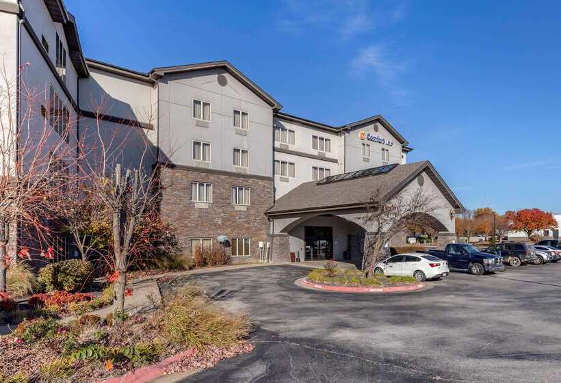 호텔 Comfort Inn Bentonville  Crystal Bridges