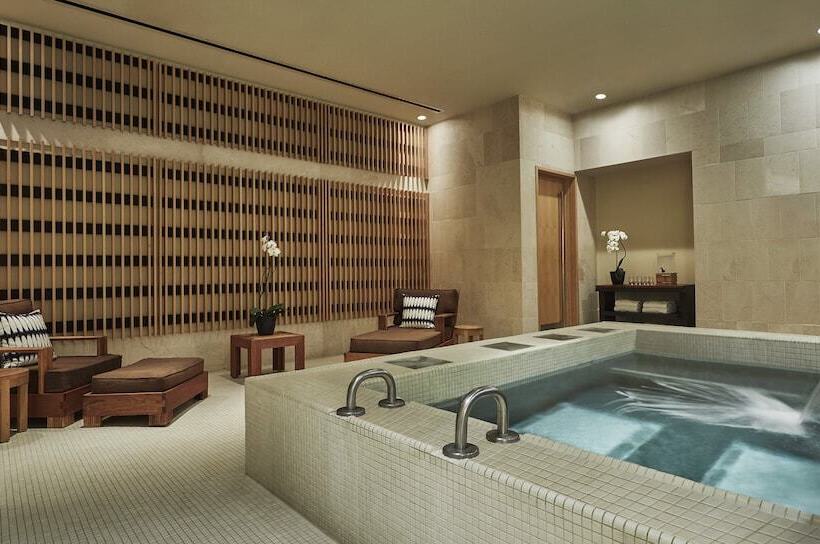 هتل Four Seasons  St Louis