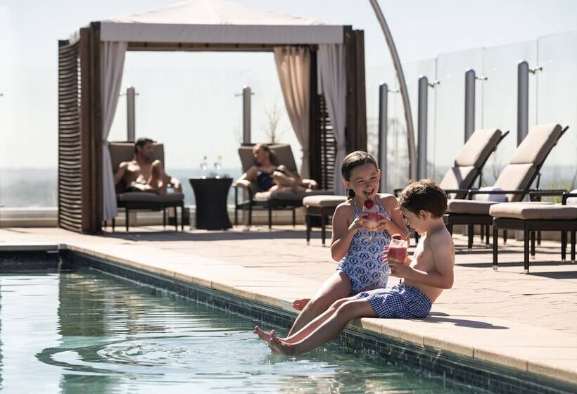 هتل Four Seasons  St Louis