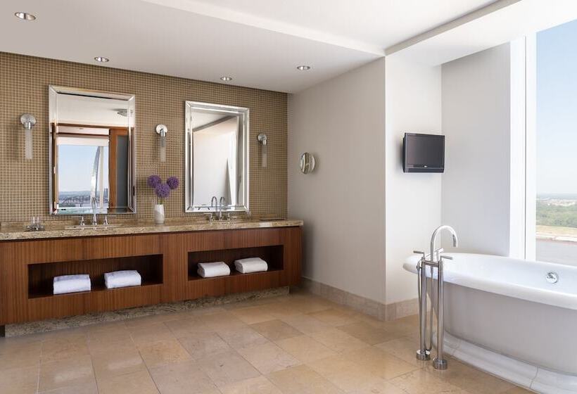 هتل Four Seasons  St Louis