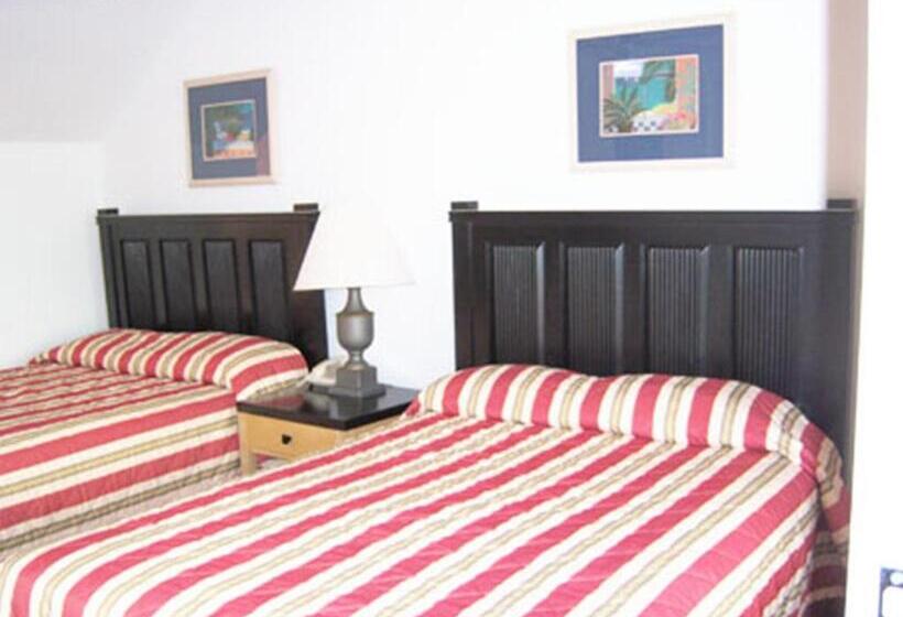 هتل Lake Roy Beach Inn