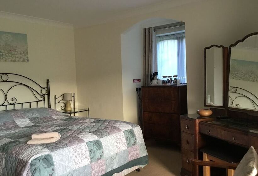 فندق Lower Thornton Farm