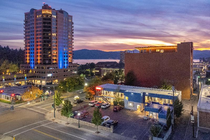 هتل Resort City Inn Coeur D Alene