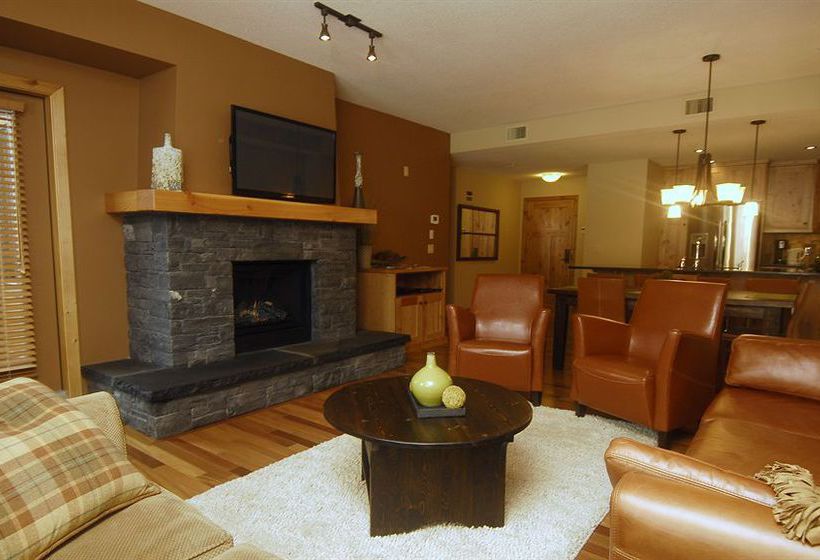 هتل Rundle Cliffs Lodge By Spring Creek Vacations