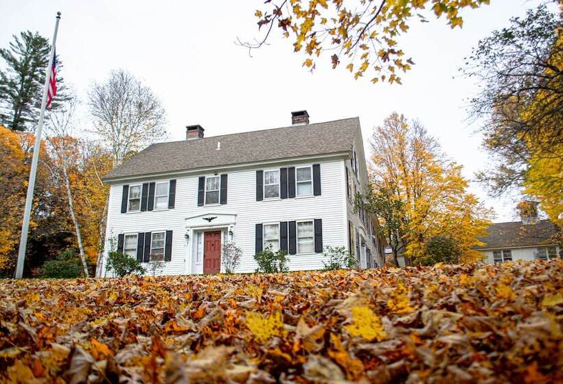 فندق The Quechee Inn At Marshland Farm