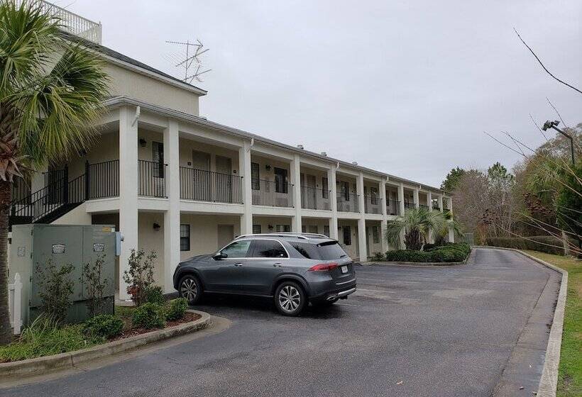 מוטל Peach Tree Inn