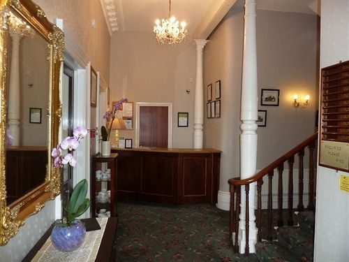 פנסיון Cloudlands - Guest House