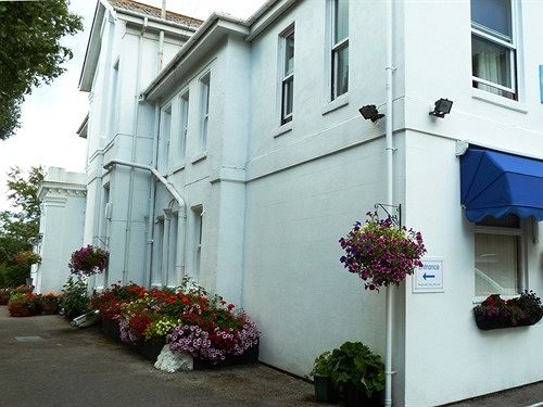 פנסיון Cloudlands - Guest House