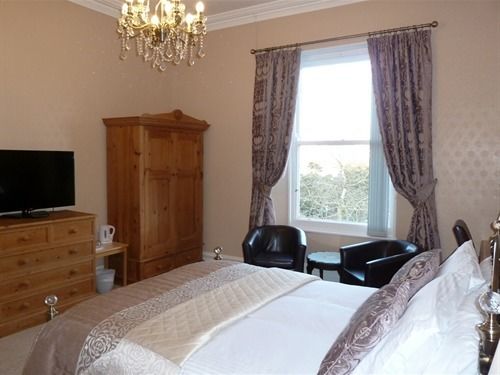 פנסיון Cloudlands - Guest House